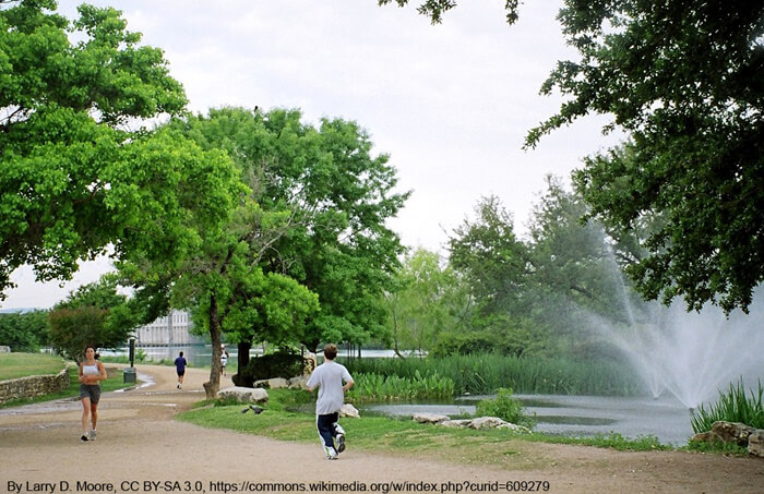 Enjoy the late October outdoors in Austin, Texas