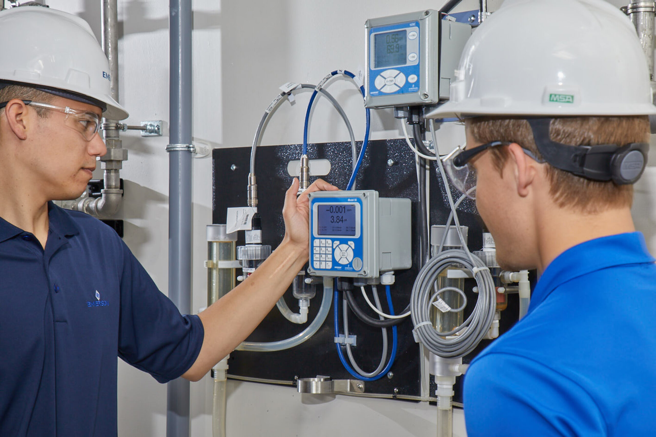 Chemical Process Analyzer Example PAT in the Chemical Industry: The Effectiveness of Analyzers
