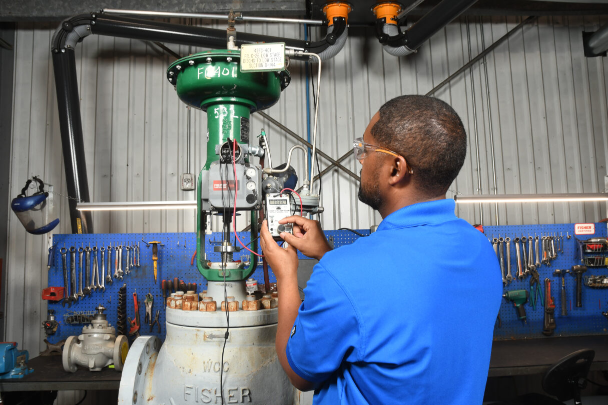 control valve repairing with control valve diagnostics