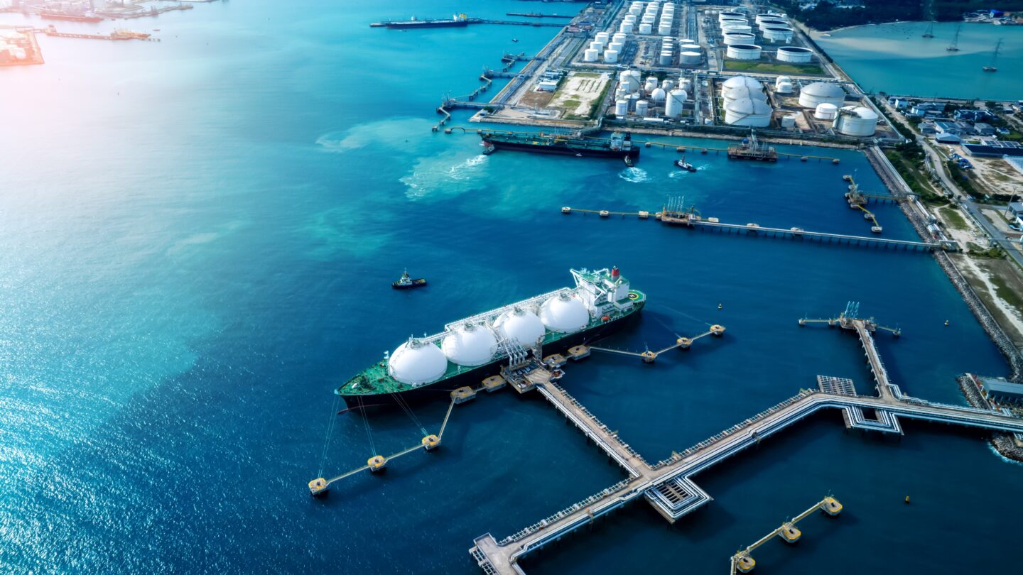 LNG Storage and shipping transportation
